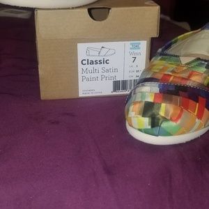Toms slip on shoes